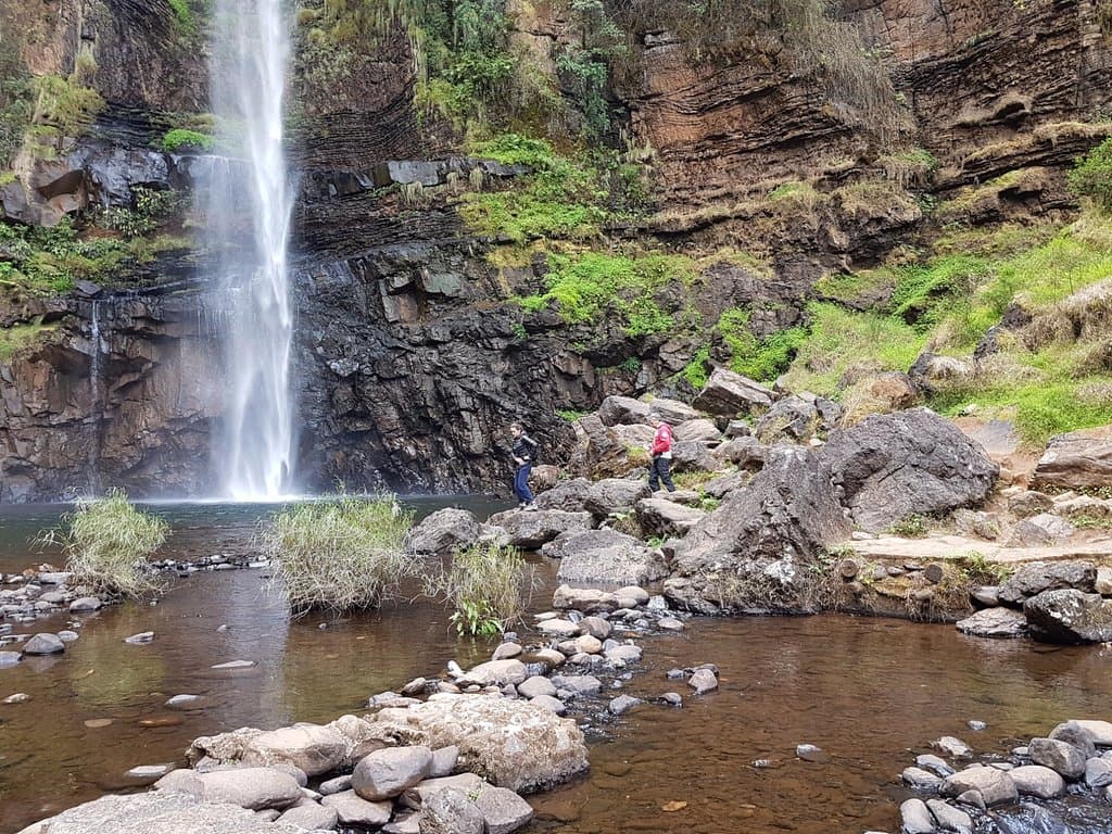 Lone Creek Falls