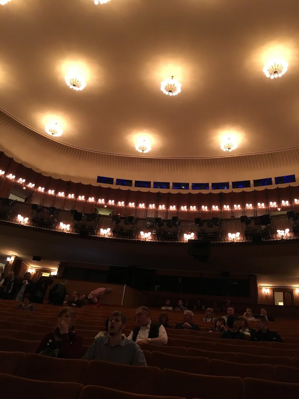 Sall von innen - nach hinten fotografiert