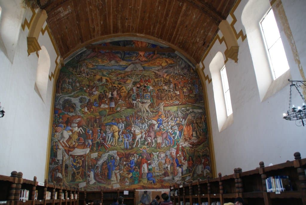 El gram mural de O`Gorman de 14 metros de altura x 12.70 metros de ancho