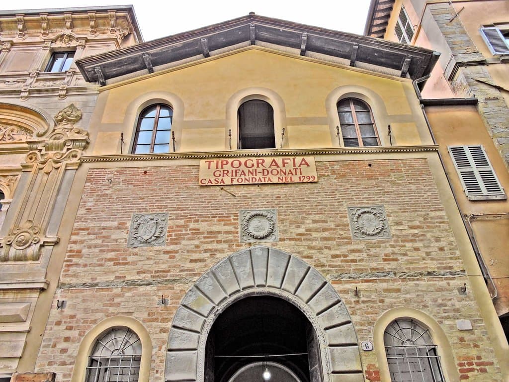 la facciata della tipografia