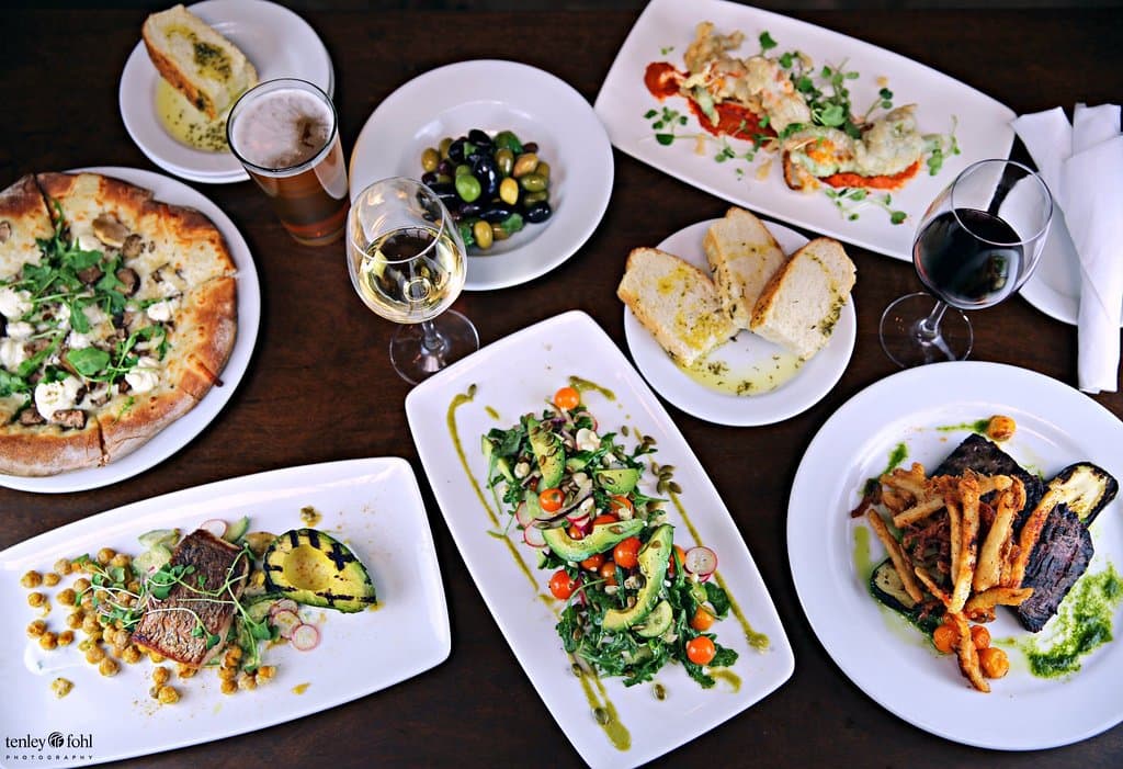 From home made pizza, focaccia, to delicious skirt steak and seafood dishes prepared to perfecti