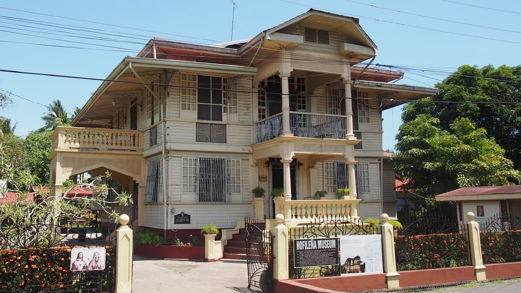 Hofilena Ancestral House