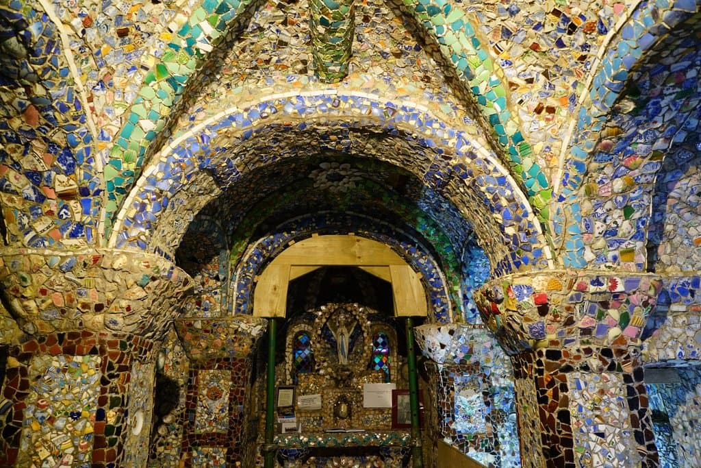 6 The Little Chapel