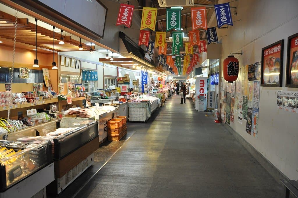 Shimizu Fish Market Kashi no Ichi