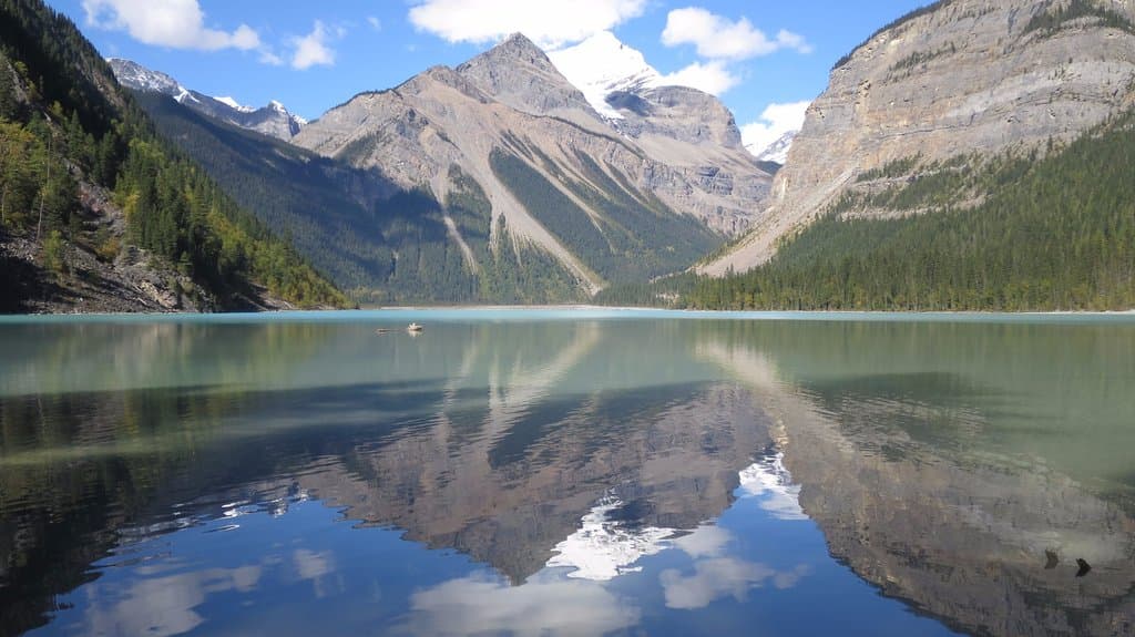 Kinney lake, mount Robson