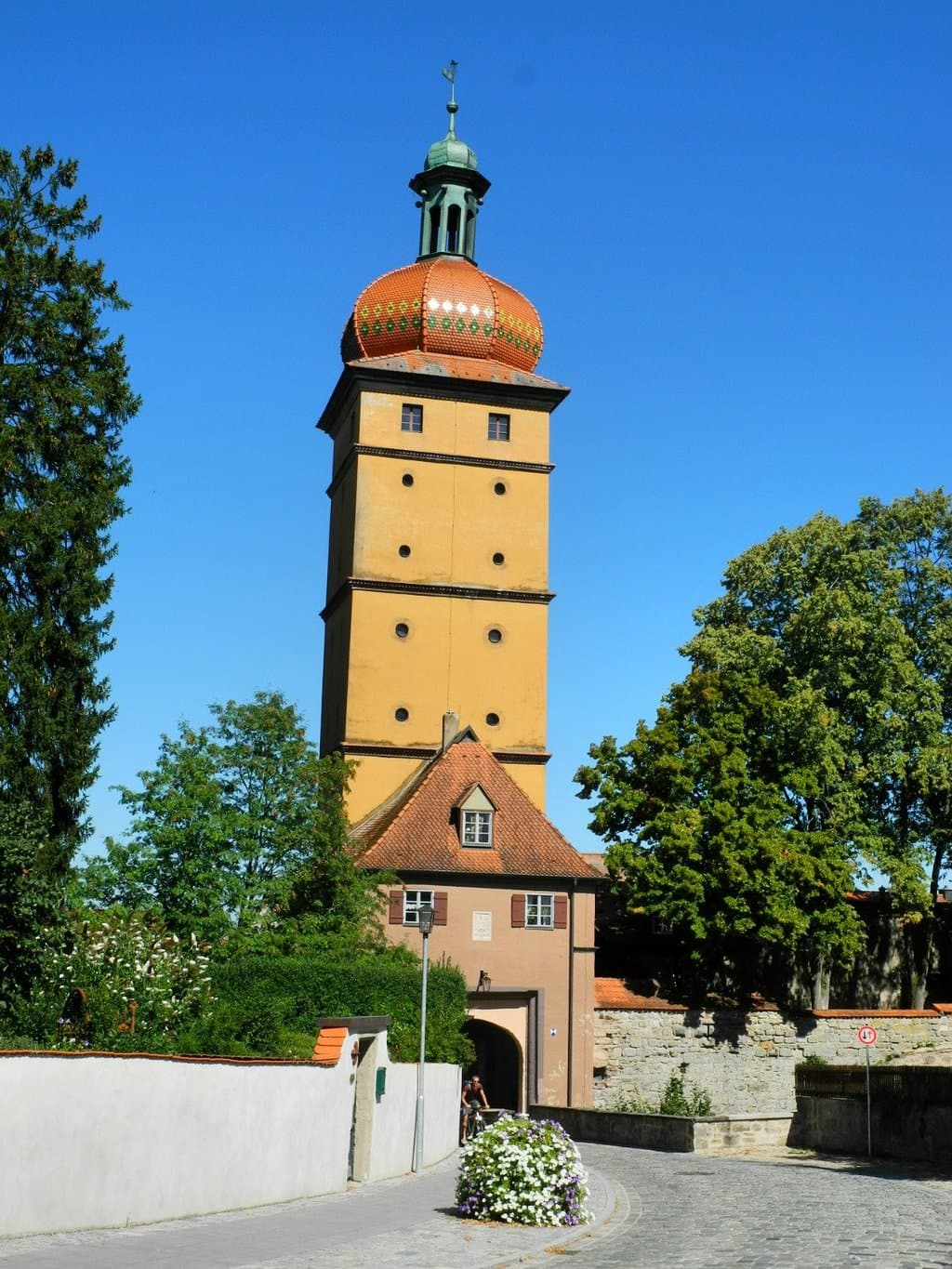 Das Tor von Aussen