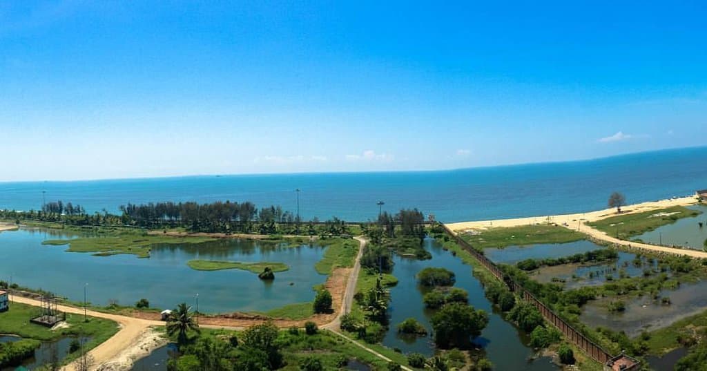 Birds eye Panoramic shot of Puthuvype Beach from the top of light house