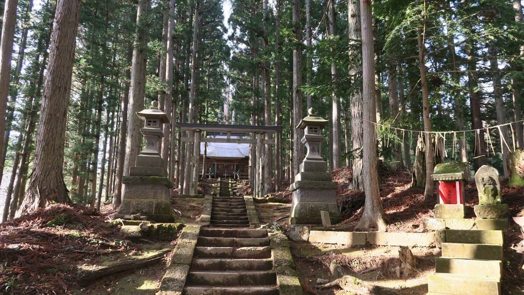 神社一景