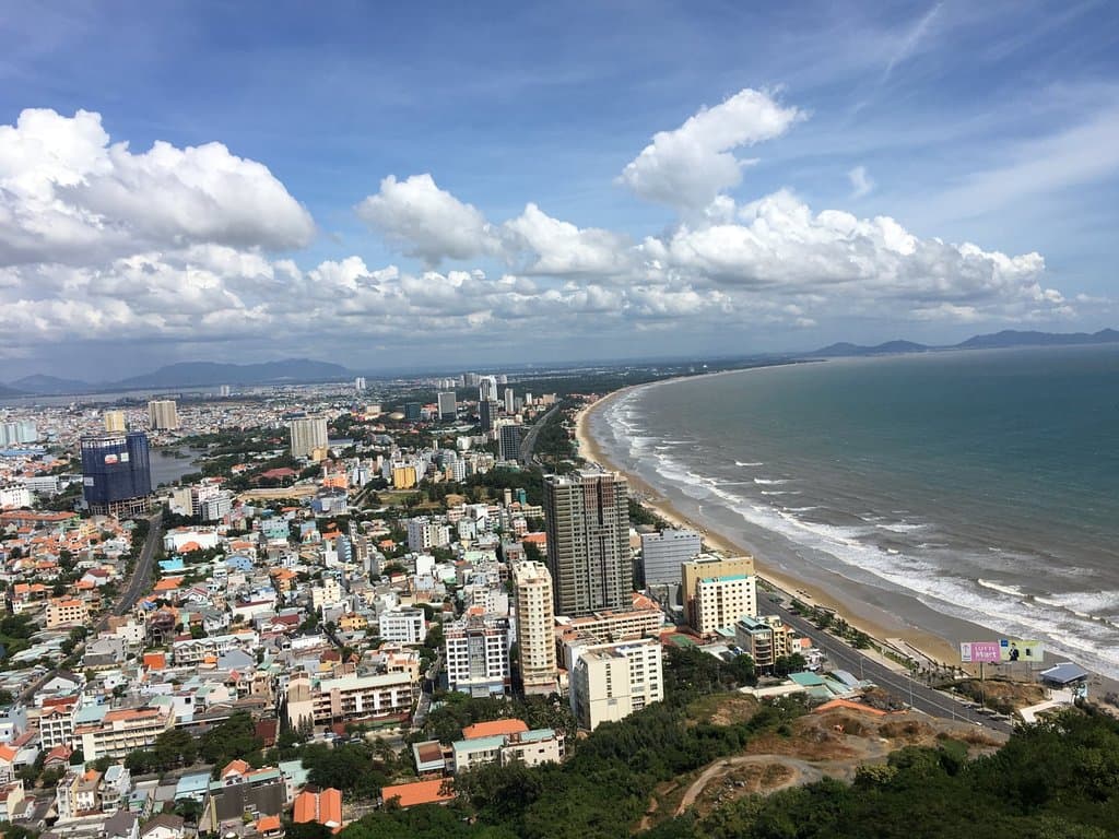 Bien Dong Square Back Beach