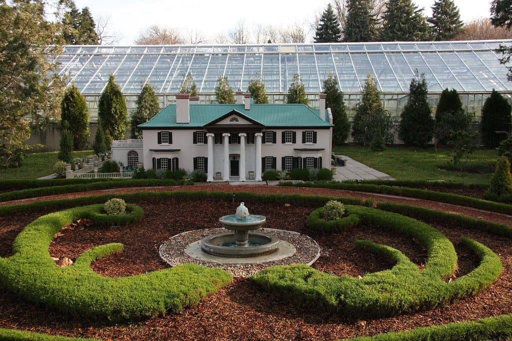 Miniature Mansion