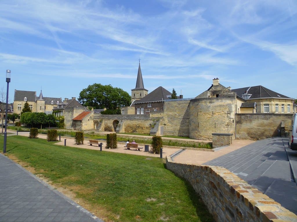 Visit to Valkenburg and the Gemeenskapsgrot  July2015