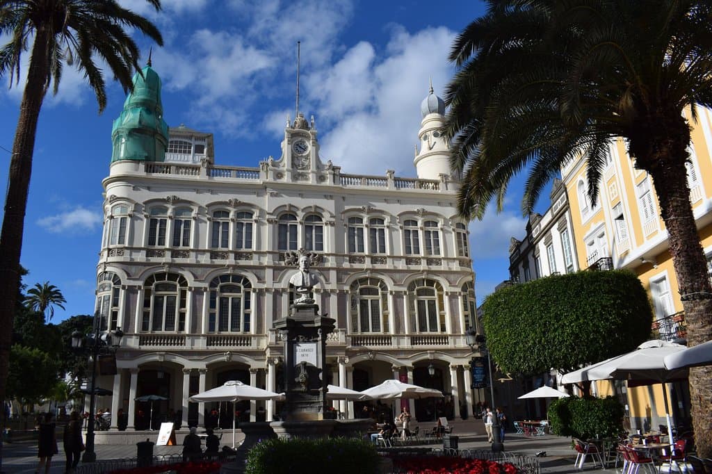 Cabinete Literario - pohled z náměstí.