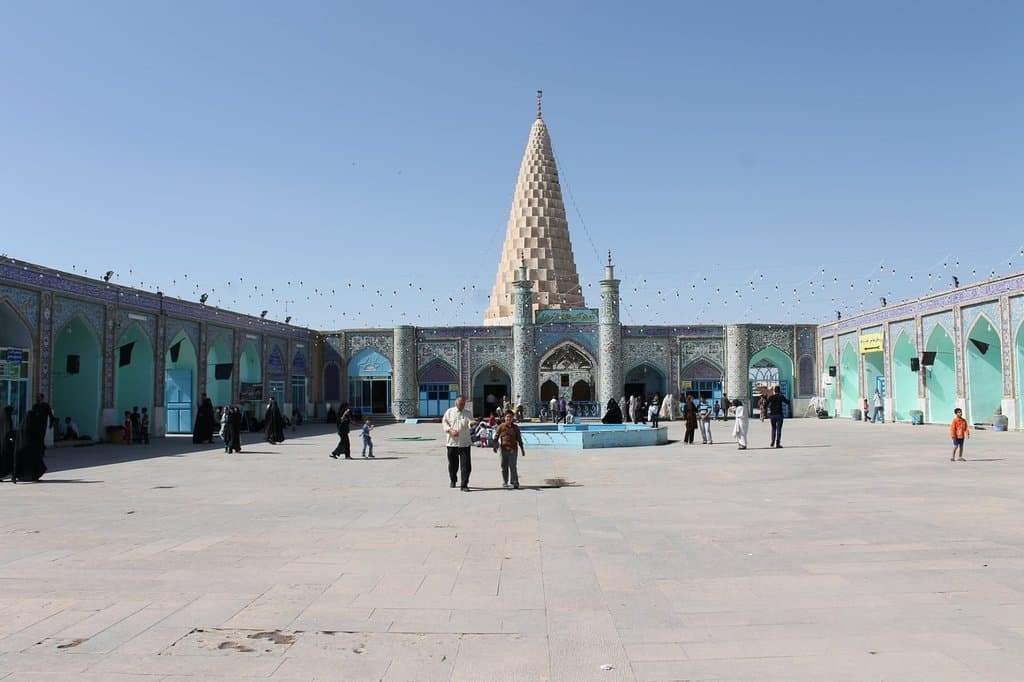 Nabi Daniel Mosque