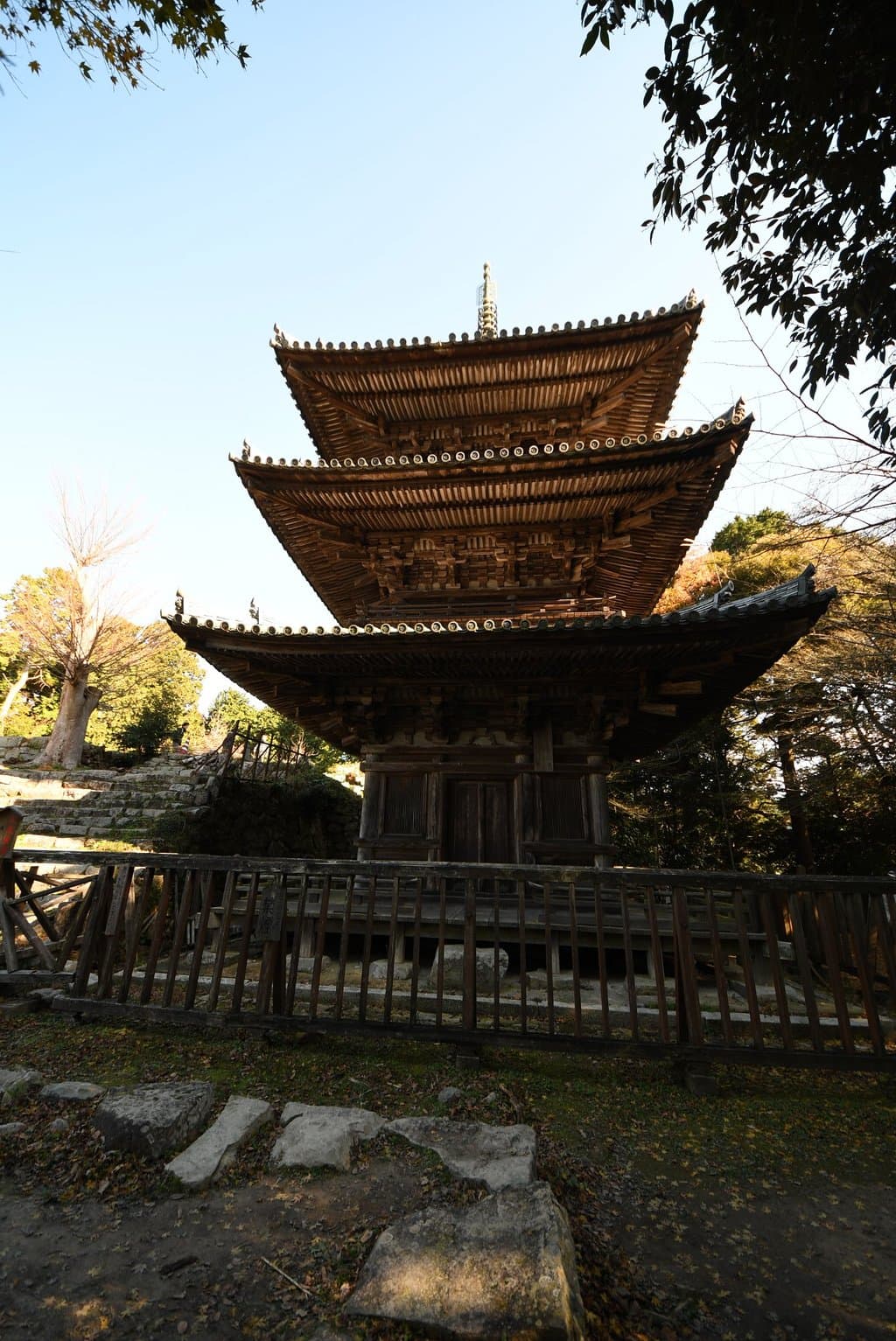 三重塔