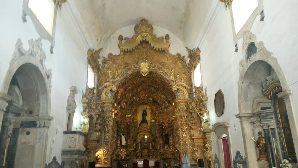 altar em talha dourada