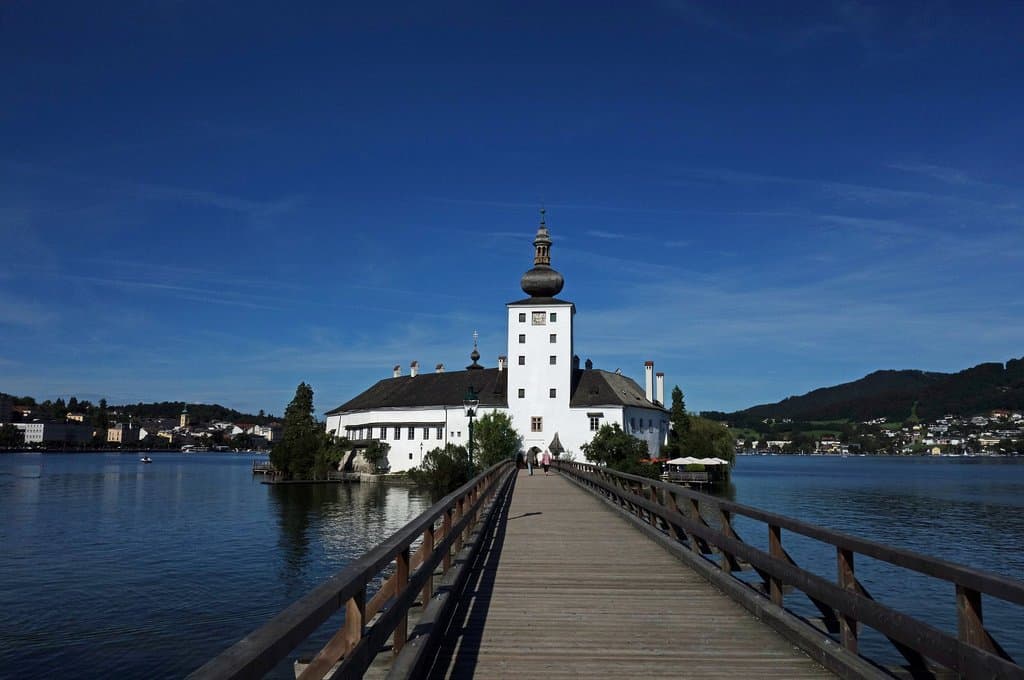 Schloss Orth