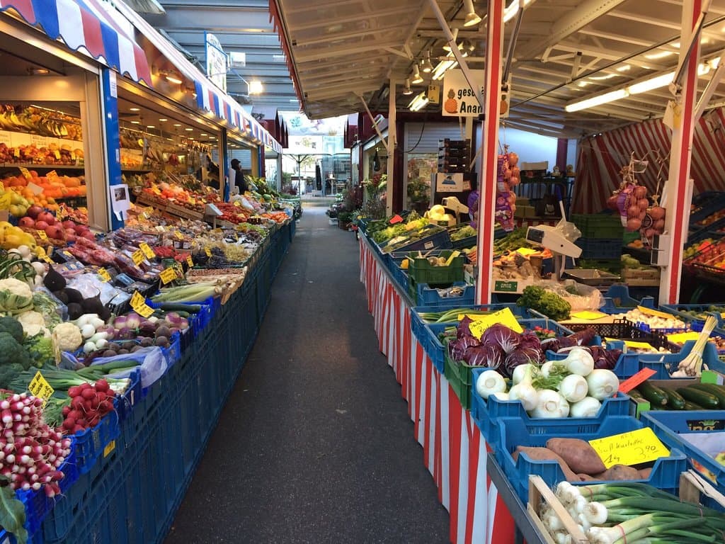 Carlsplatz Market