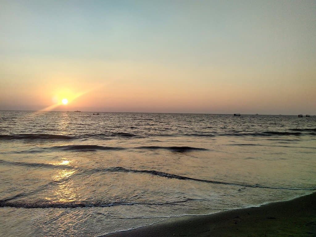Tarkarli beach