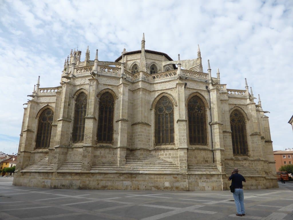 cabecera de la catedral al exterior