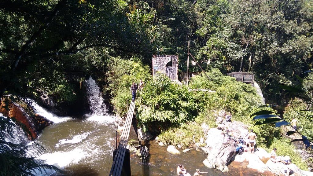 Cachoeira Roda D'água - "Caminho do Itupava"
