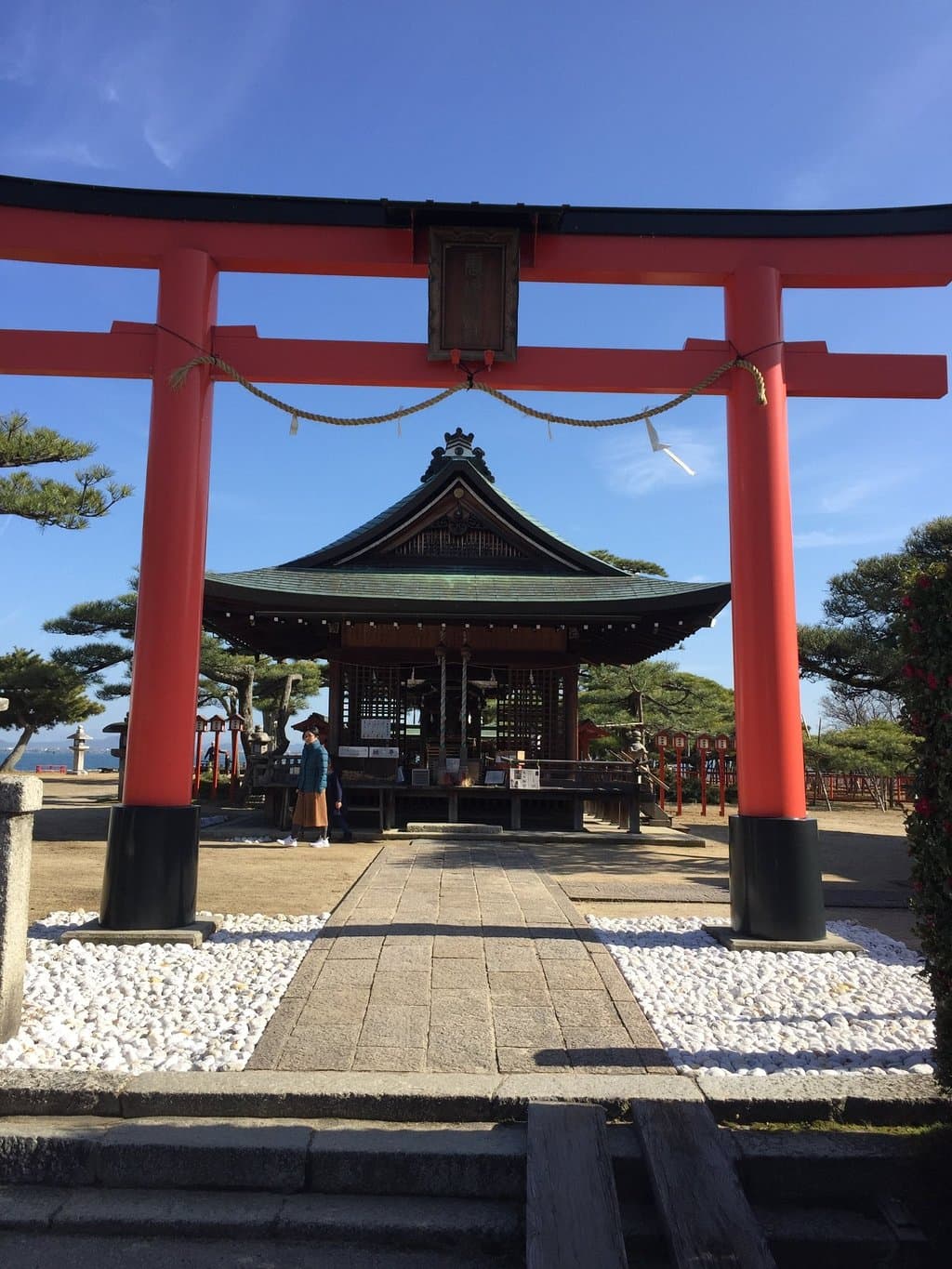 Karasaki Shrine