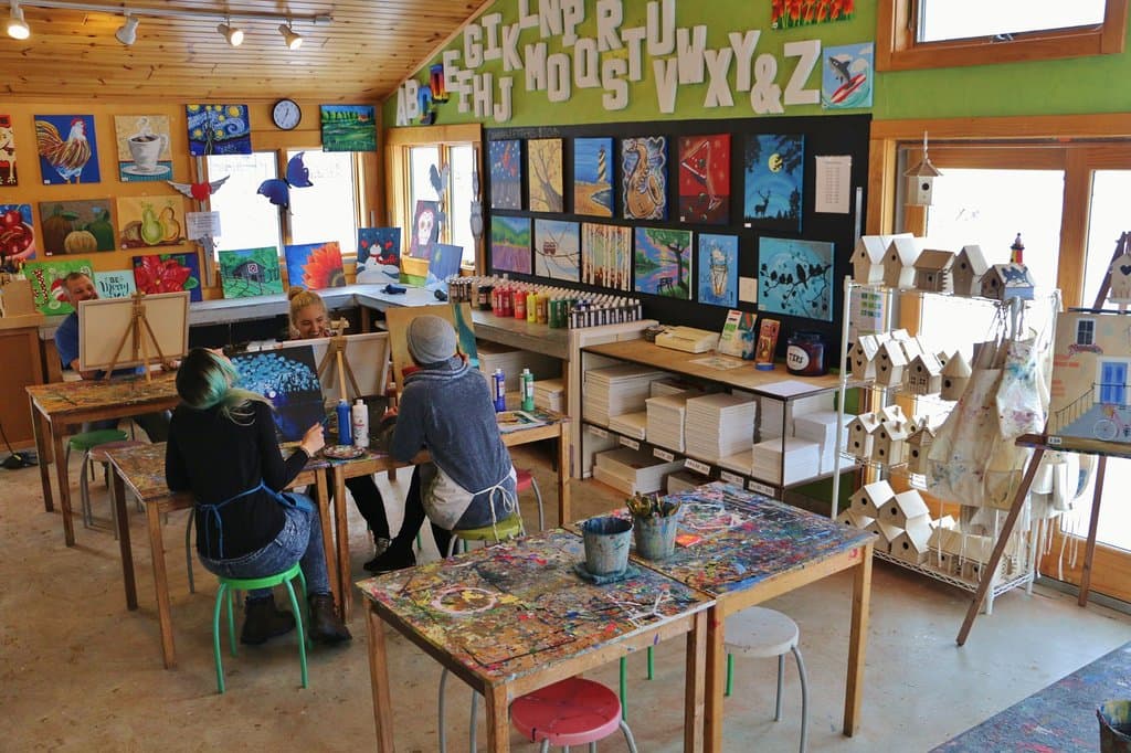 Painting with your family and friends is a great way to spend an afternoon!