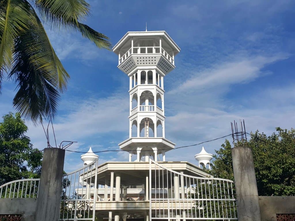 Menara masjid