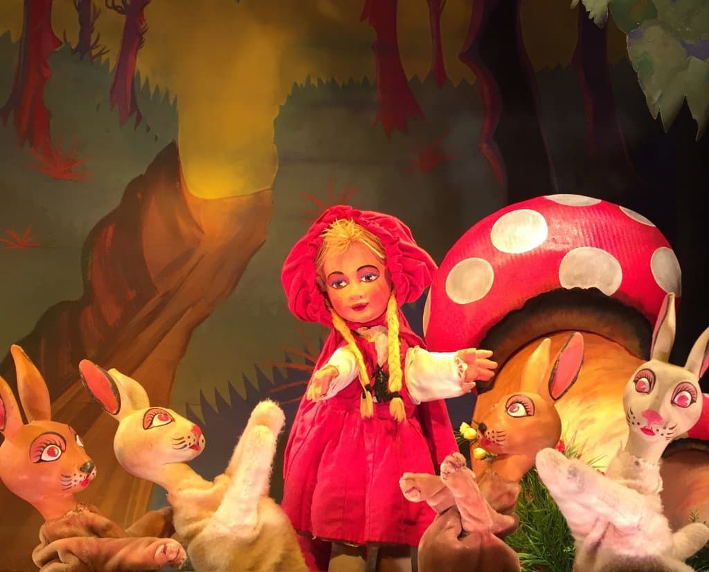 Le petit chaperon rouge