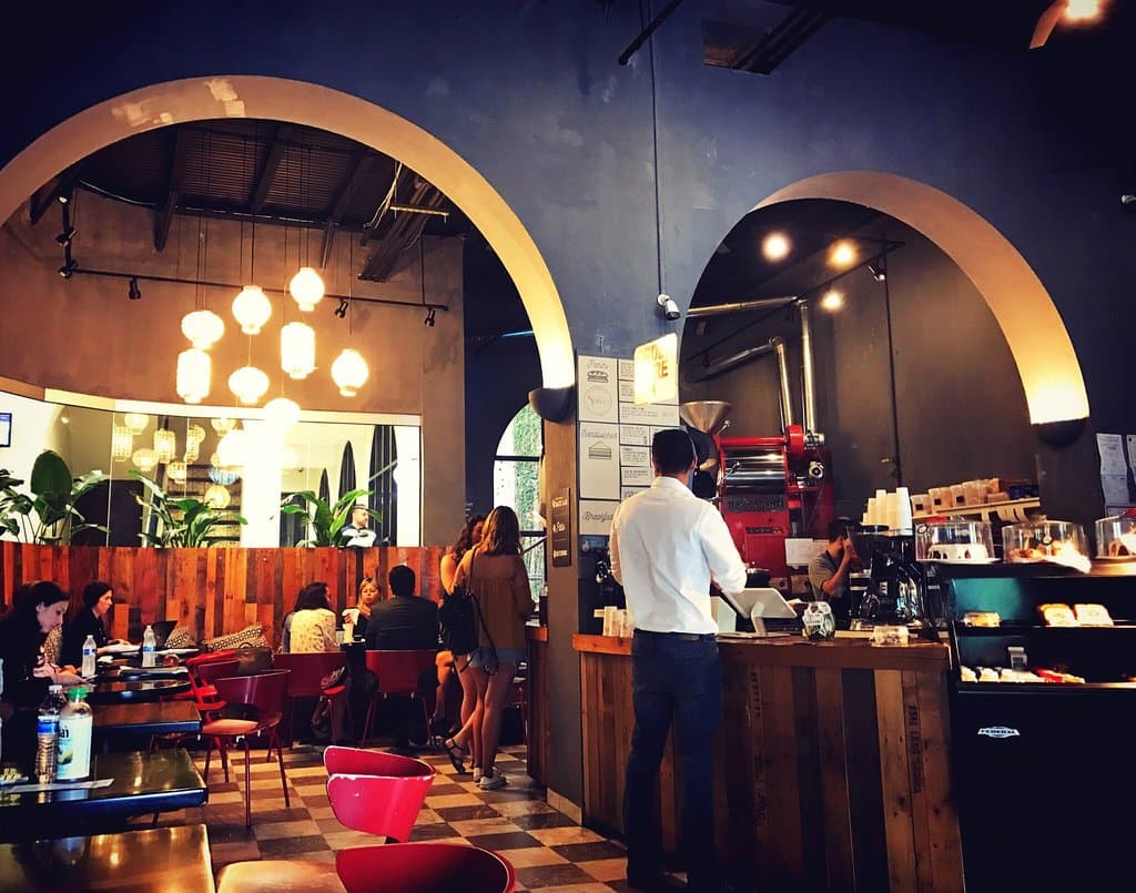 Café Cuatro Sombras