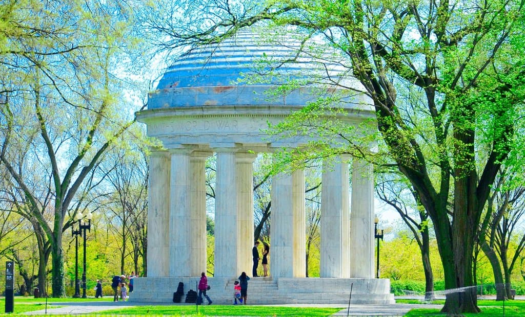 District of Columbia War Memorial viewed from the National Mall.