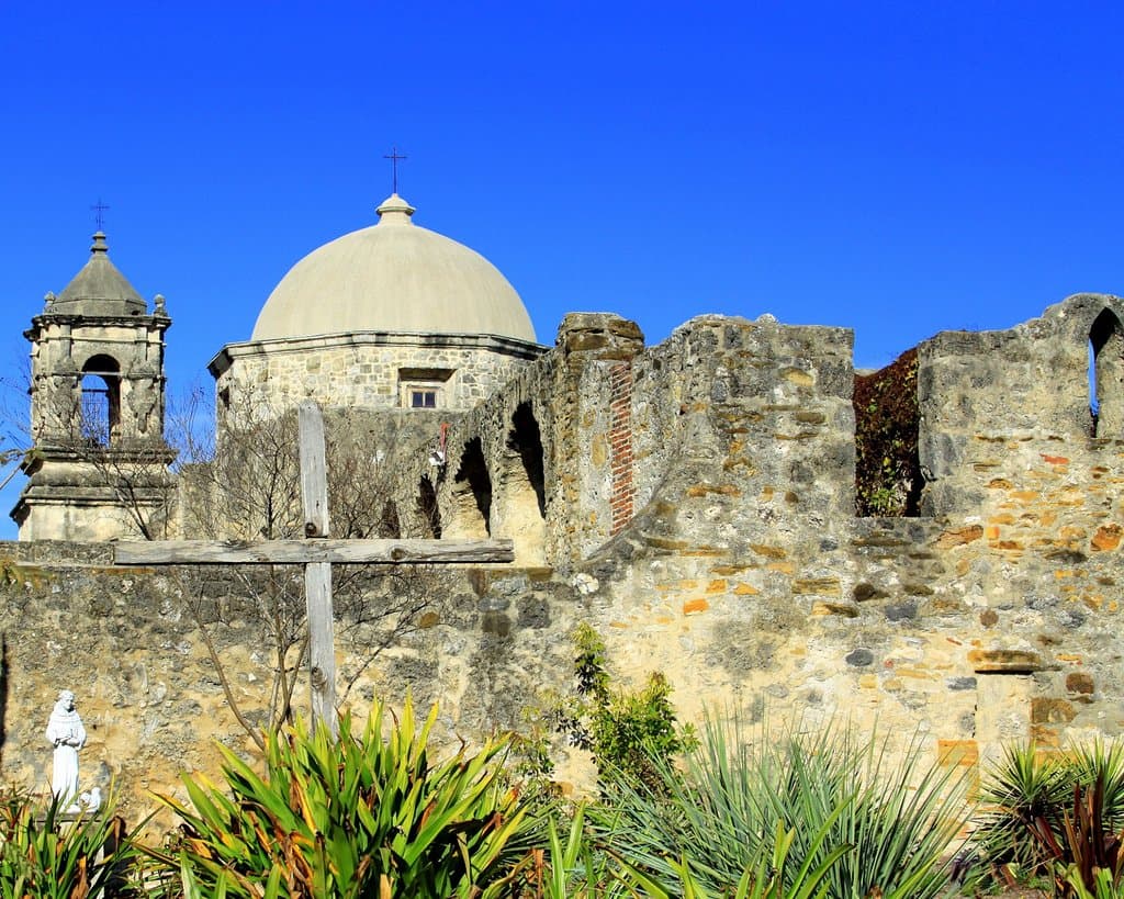 An old cross stands at San Jose Mission
