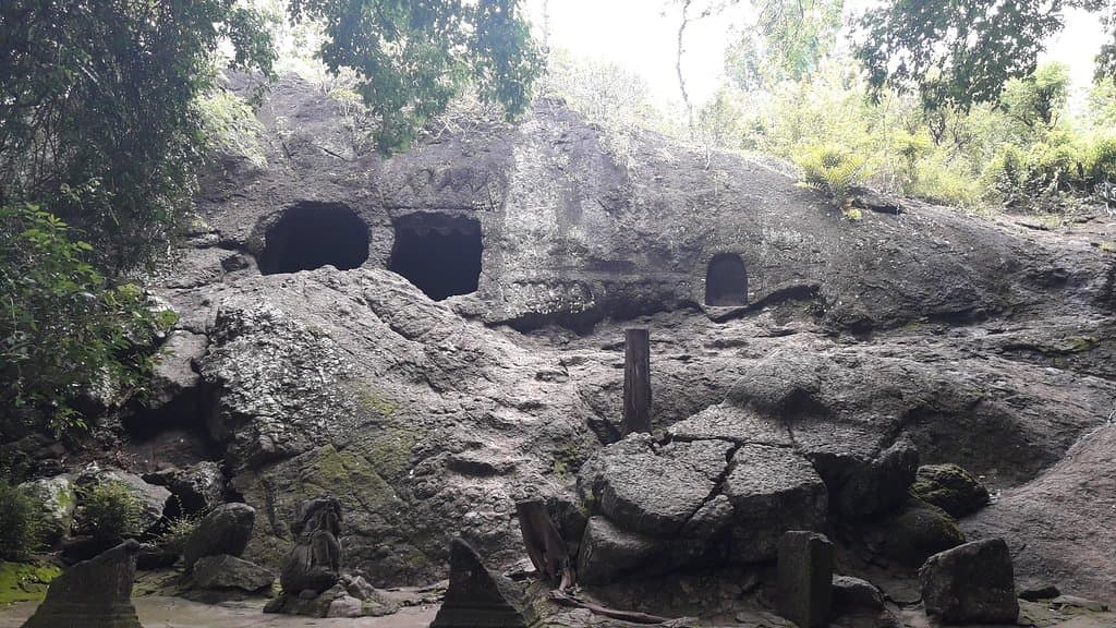 Goa Selomangleng Trenggalek