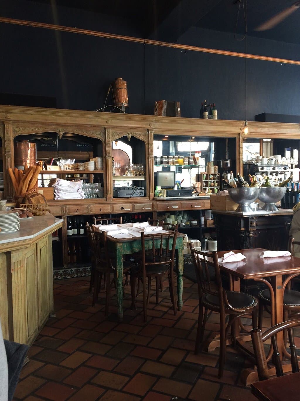 Amazing food and charming atmosphere!