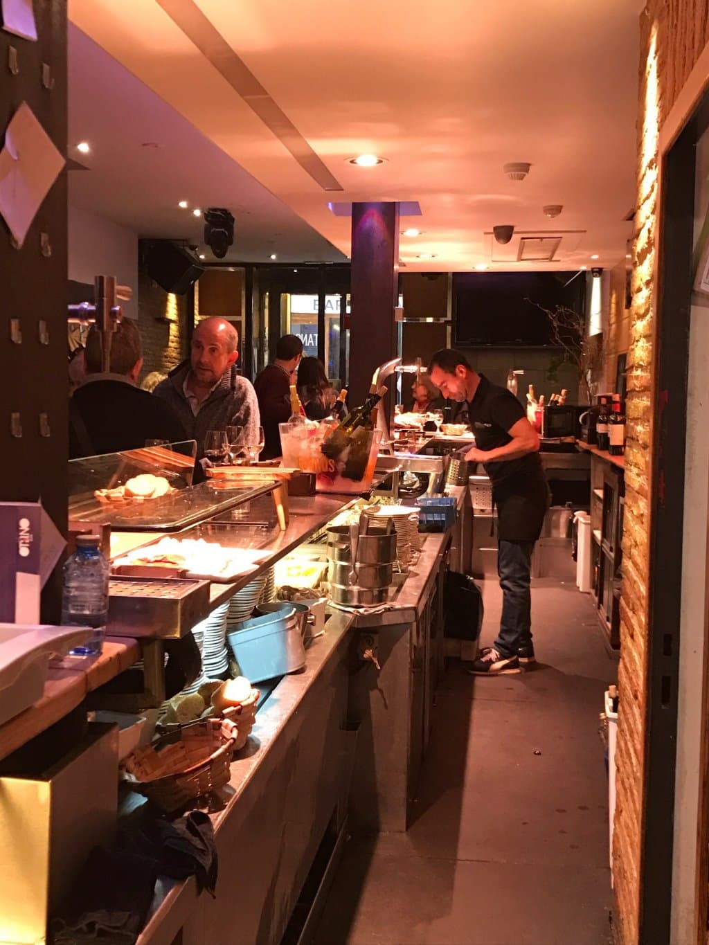 Restaurate Casa Otano