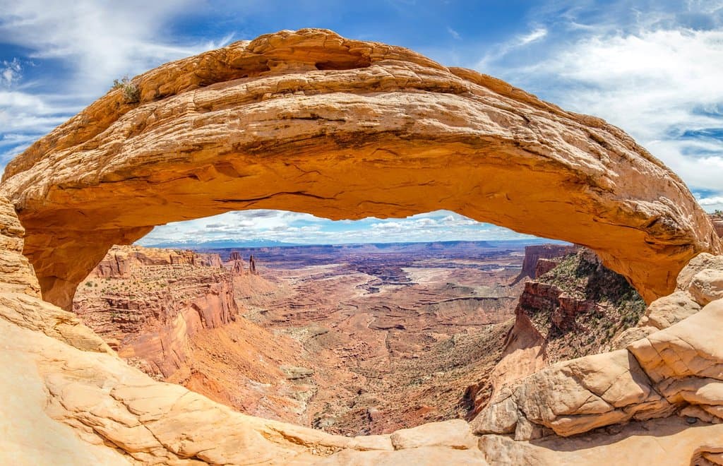 Mesa Arch view