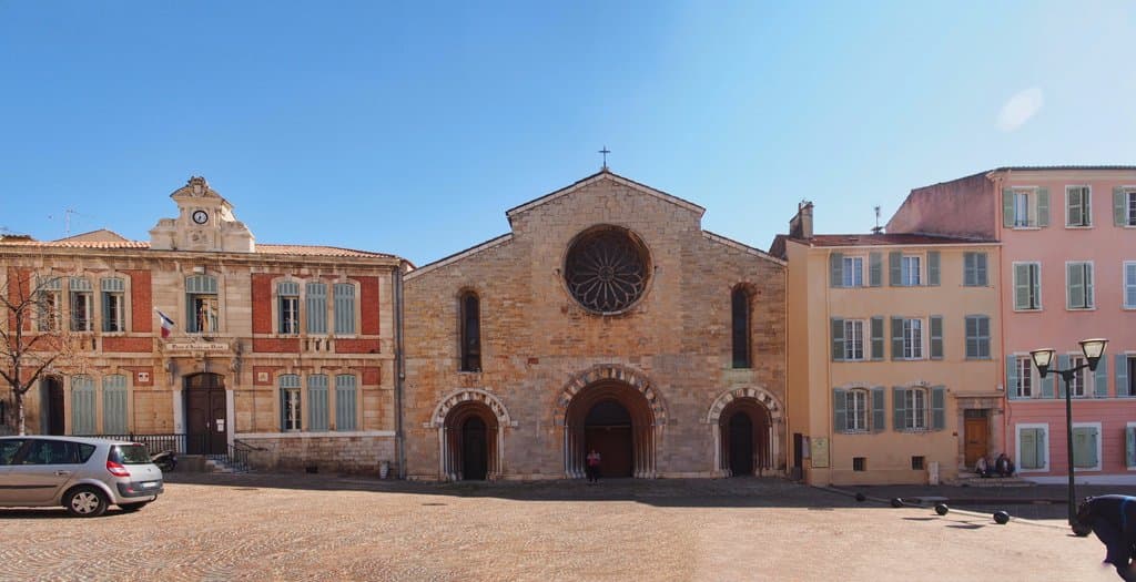 Eglise Saint Pierre