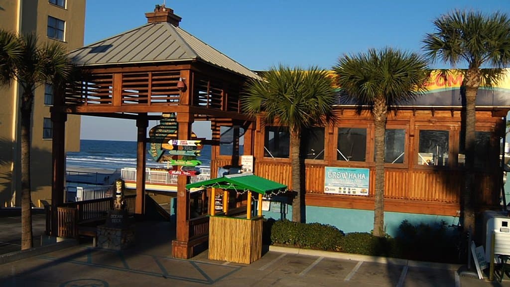 Ocean Deck has two levels. Downstairs is open to the beach. Upstairs is more family friendly din