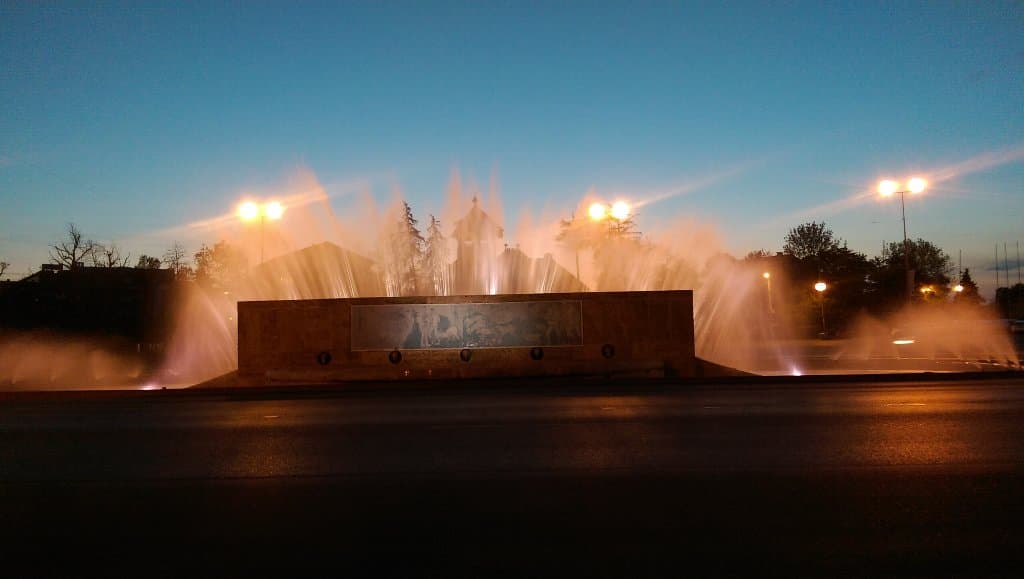 Fantana Miorita - Miorita Fountain