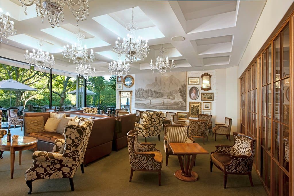Garden Lounge