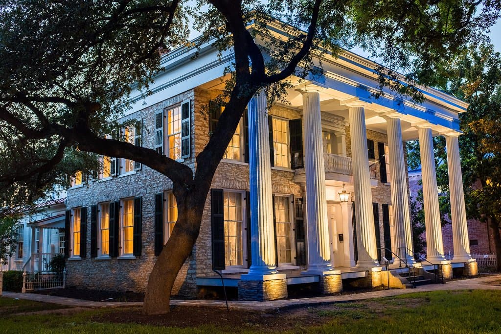 Neill-Cochran House Museum