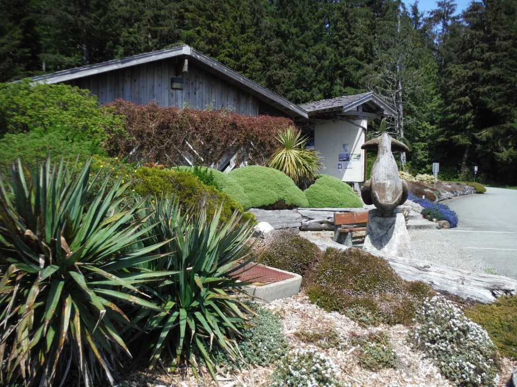 Beautiful Grounds and Washroom Facilities