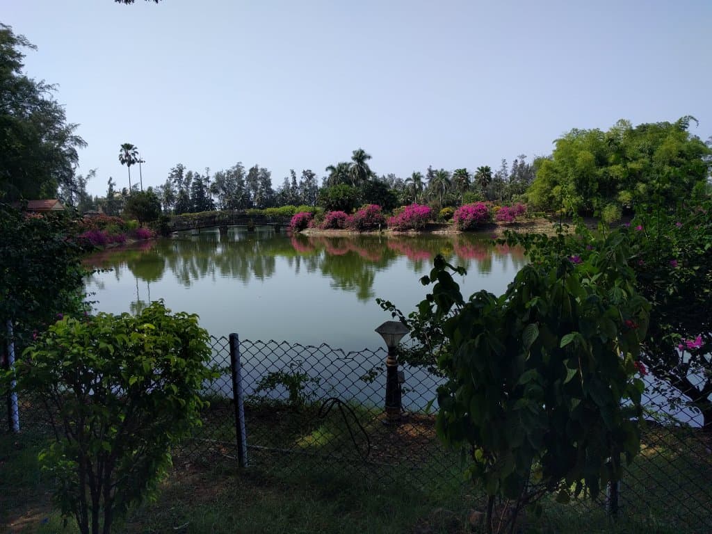 Vanganga Lake Garden