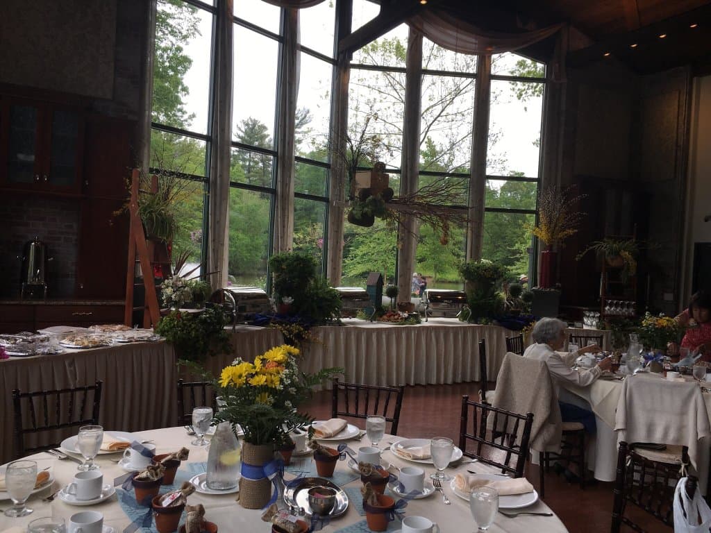 Pond Cafe