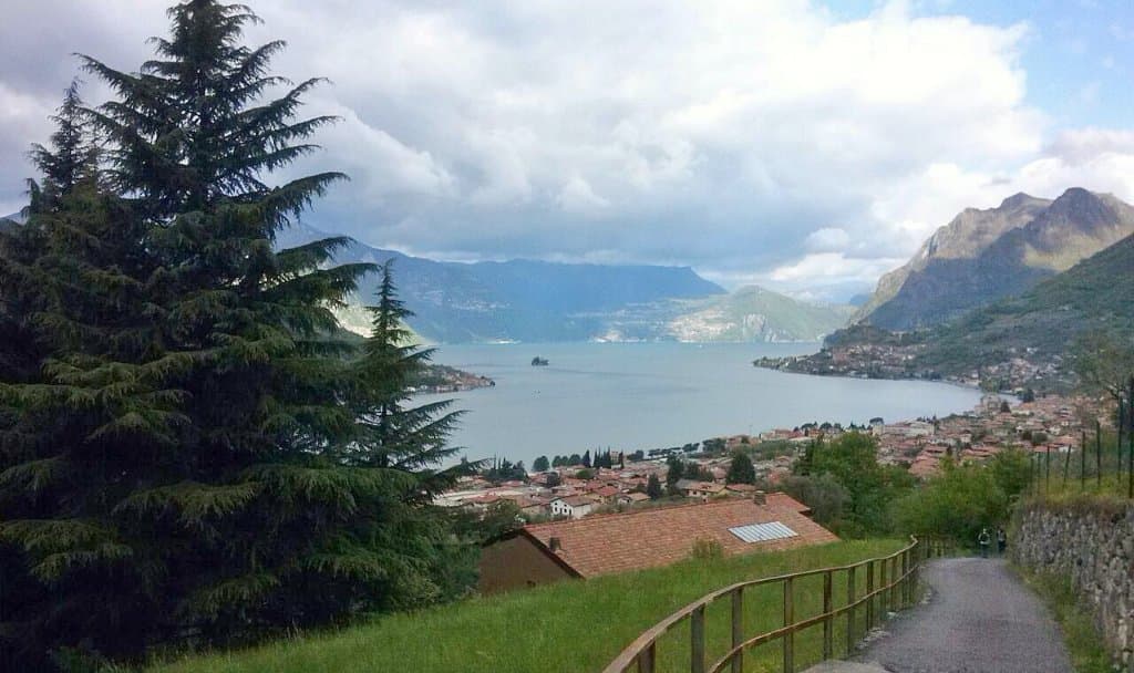VISTA DAL SENTIERO