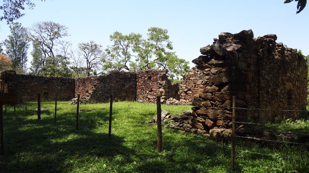 Ruínas da Fazenda do Pombal