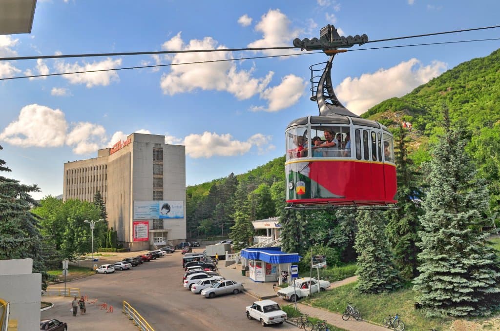 Вид на санаторий Ленинские Скалы