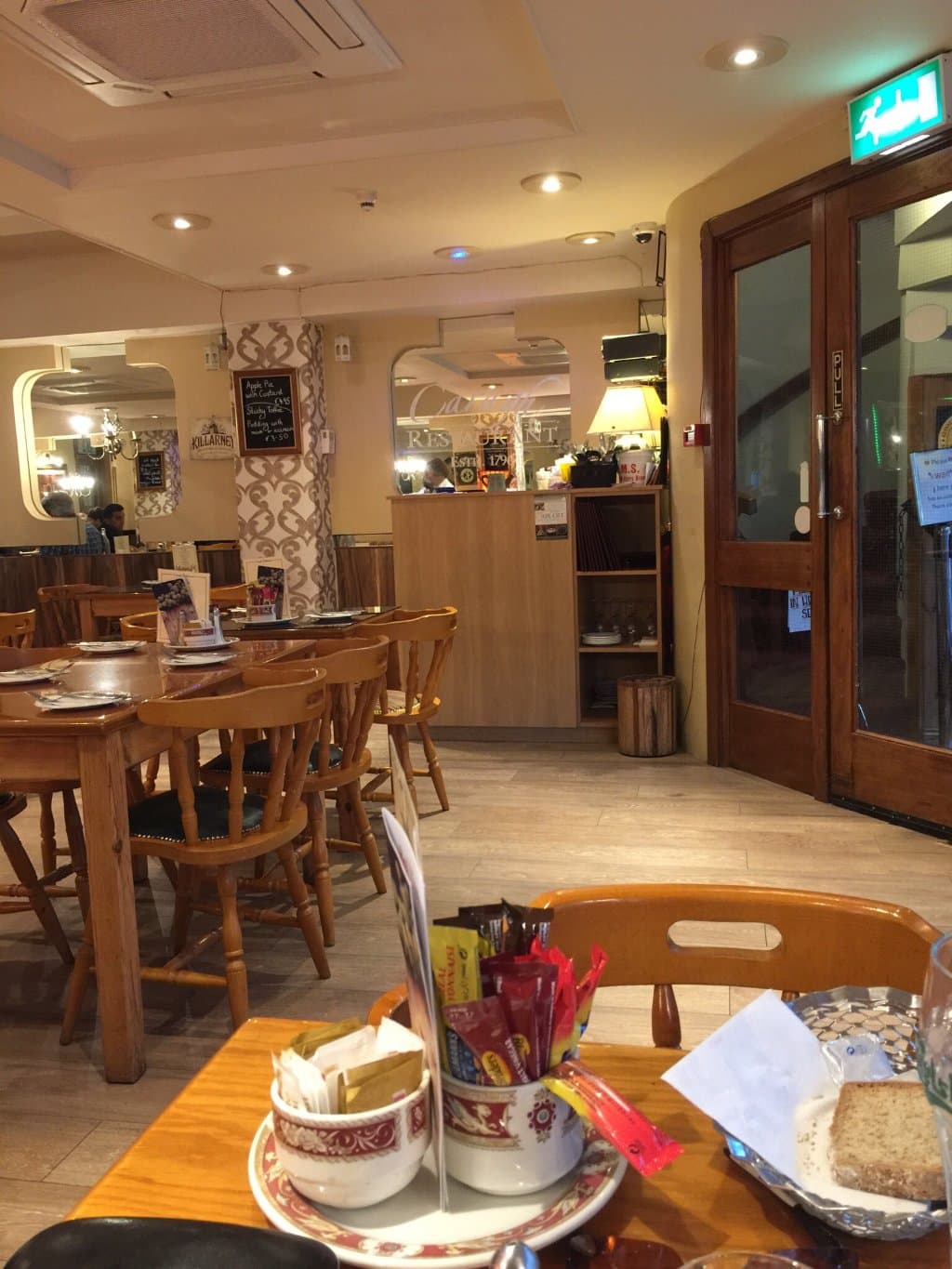 Caragh Restaurant & Lounge Bar