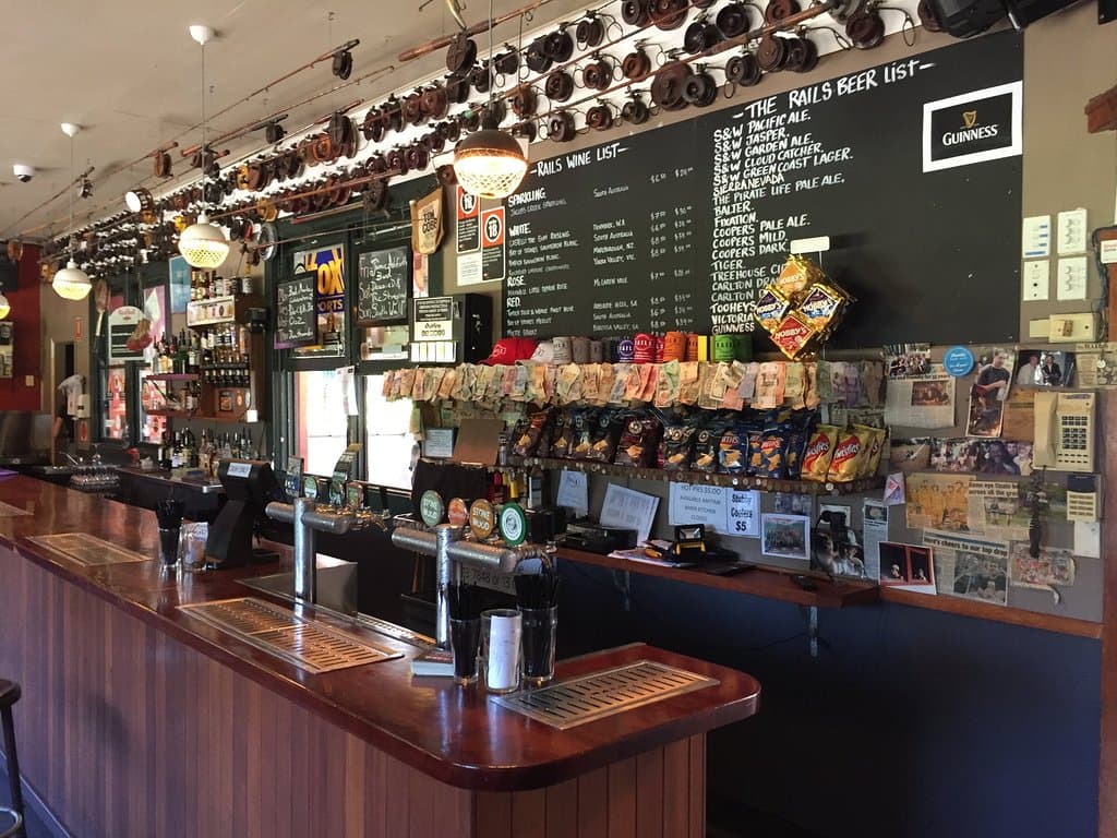 Bar