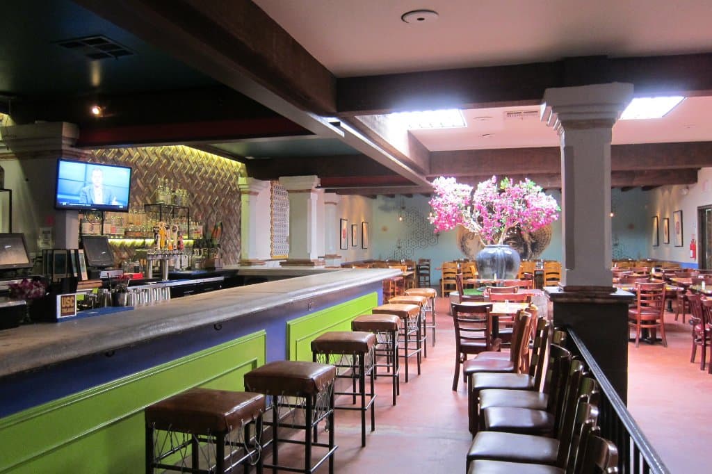 bar