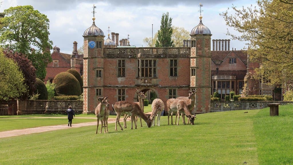 Walk up the driveway to the Gatehouse